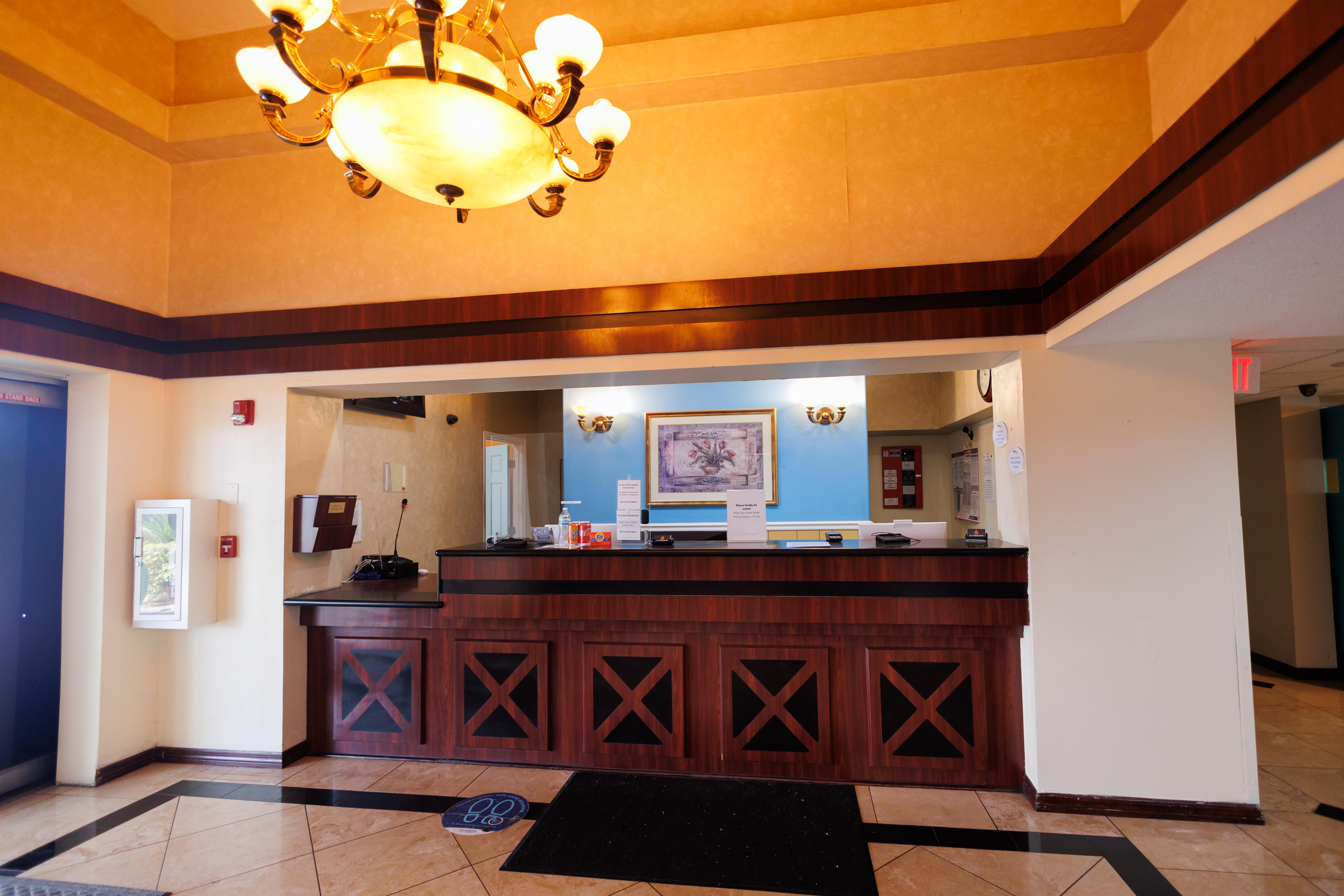 Garnet Inn & Suites Орландо Екстериор снимка